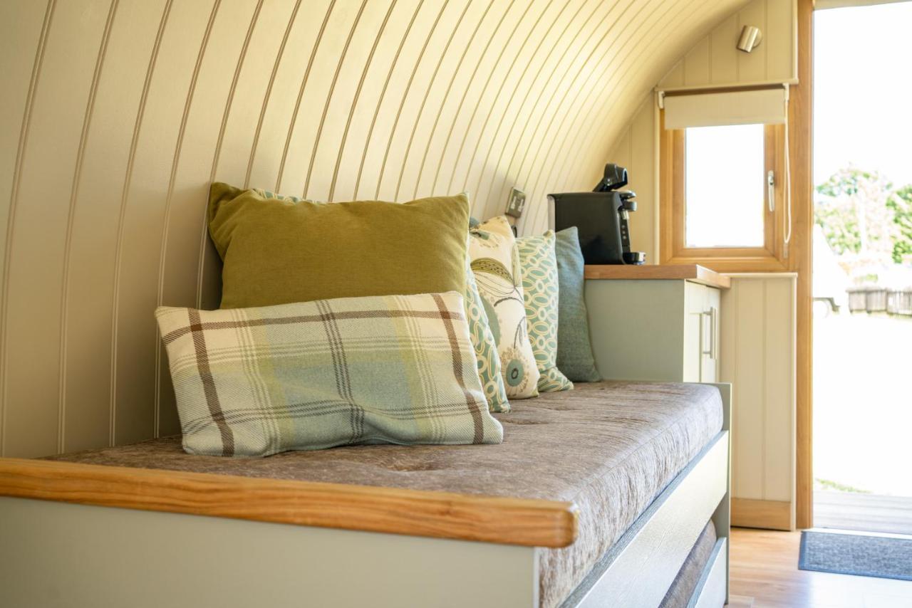 Hotel Glamping At South Lytchett Manor à Poole Extérieur photo